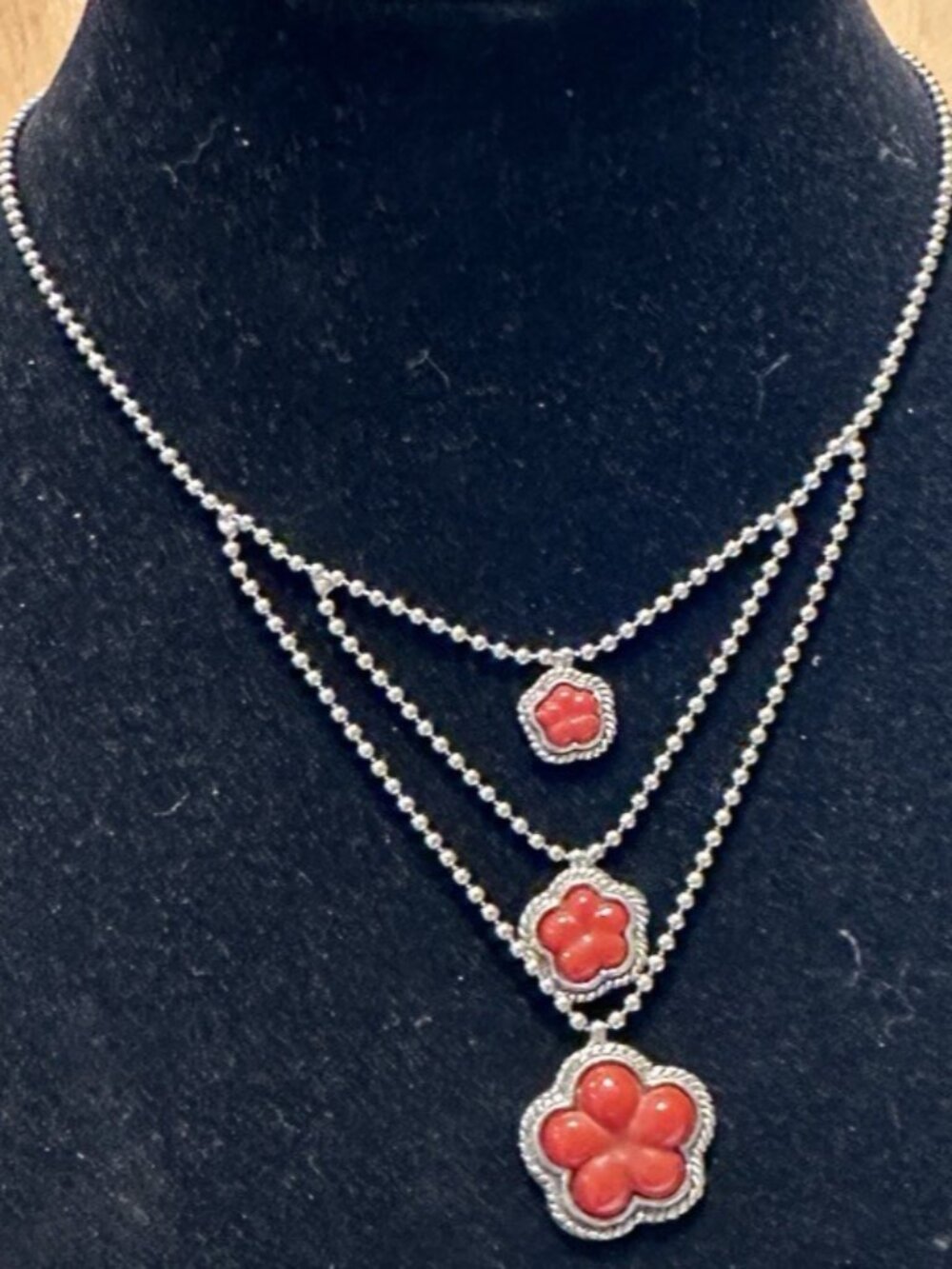 silver Tone three-tier necklace red clover Boho Pop Color